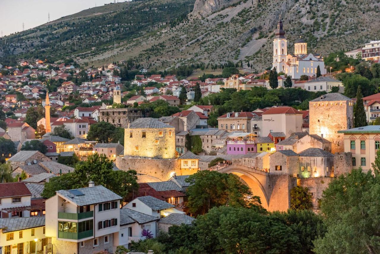 Sky Penthouse Old Bridge With Sauna And Jacuzzi Mostar Eksteriør billede