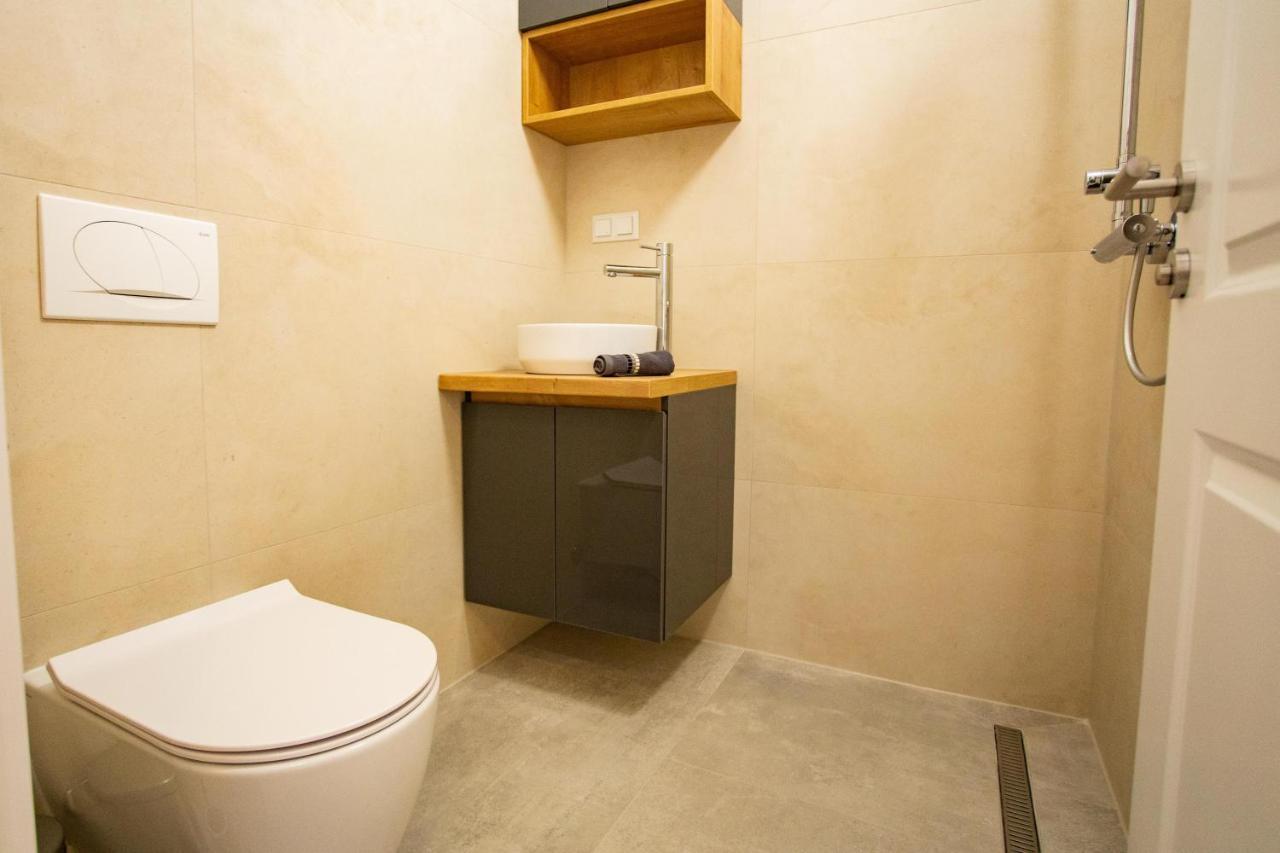 Sky Penthouse Old Bridge With Sauna And Jacuzzi Mostar Eksteriør billede